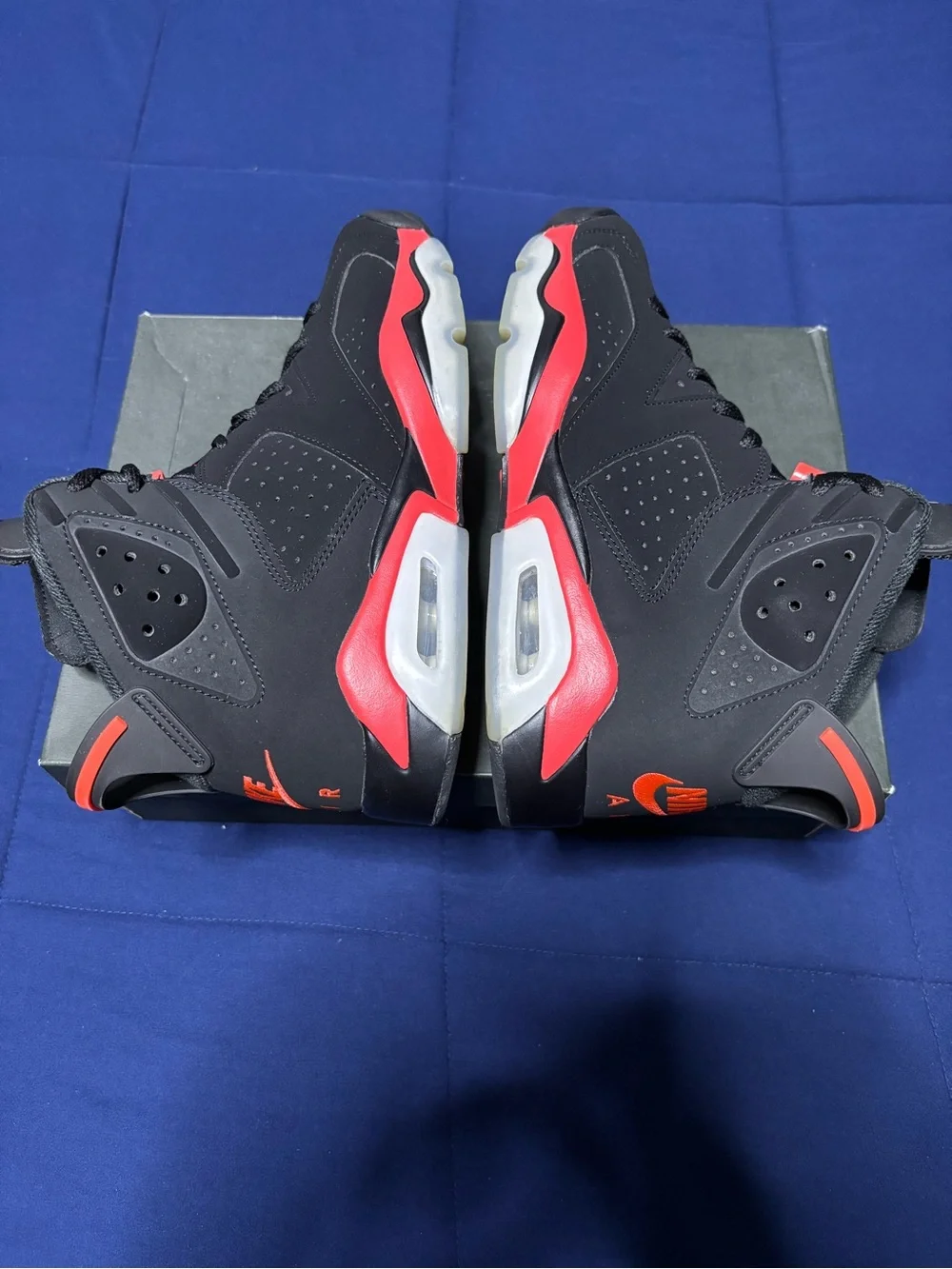 Jordan 6 Retro Reverse Infrared Salesman 2026 Size 8.5